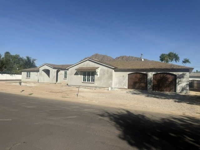 Finished stucco exterior home in Arizona